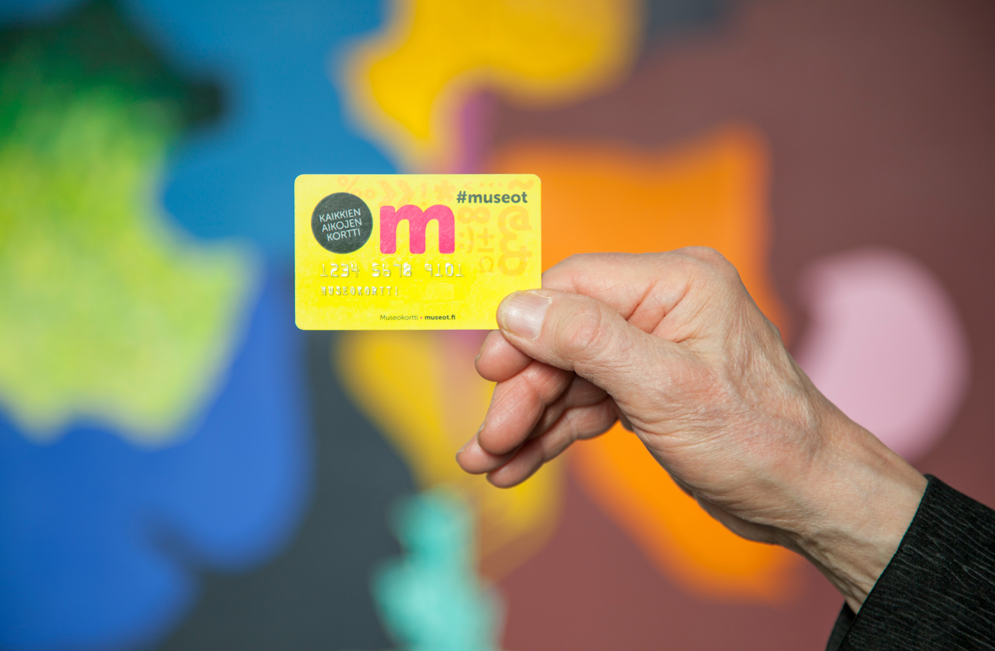 Museokortti kohotettuna esille