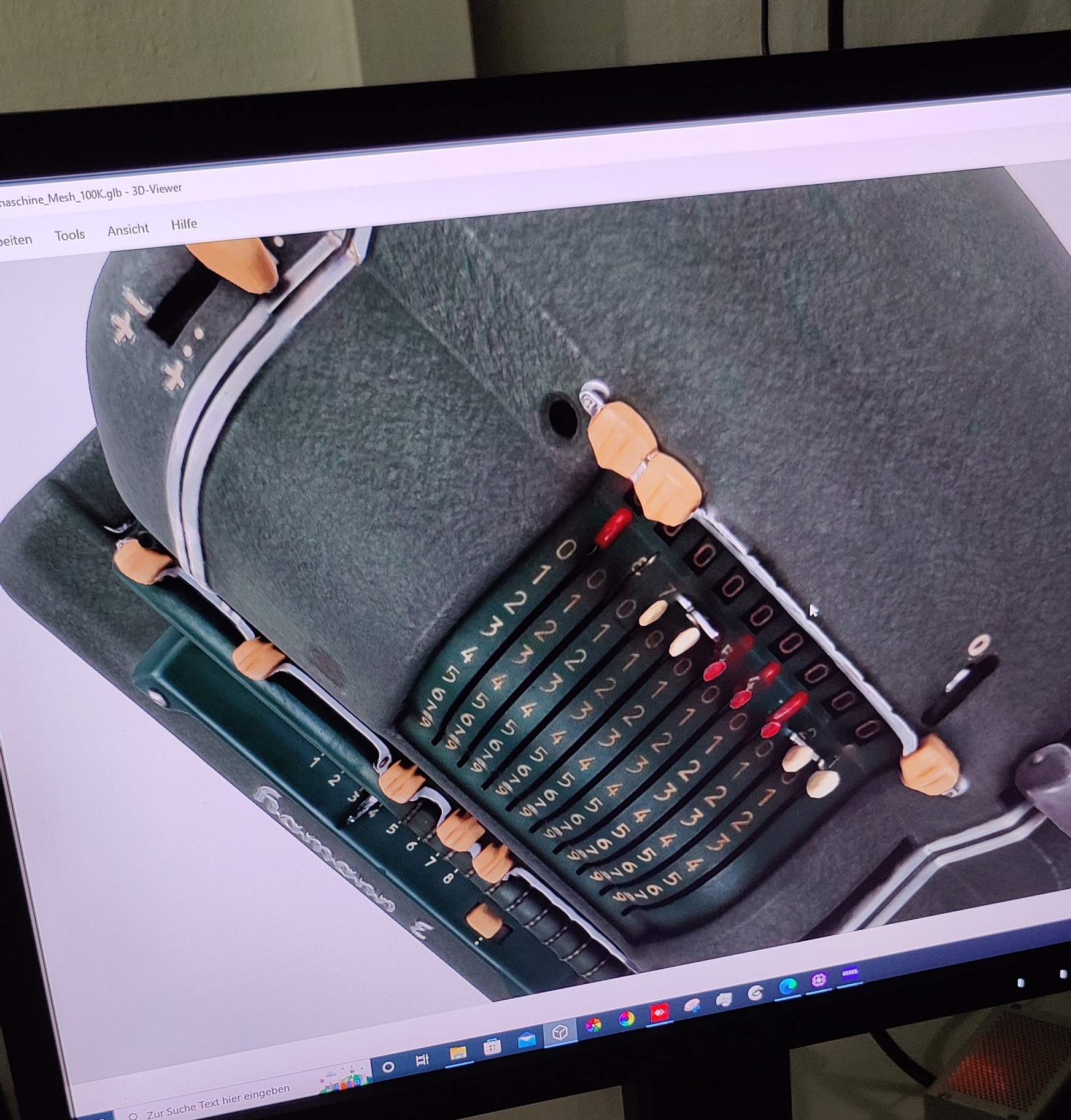 Finished 3D model of a calculator. Excellent technically.