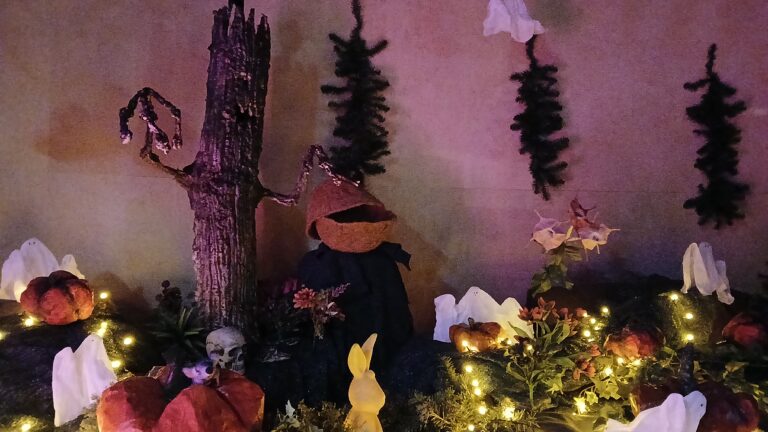 The Ghostly Grove with its witch's hut and pumpkin tunnels.