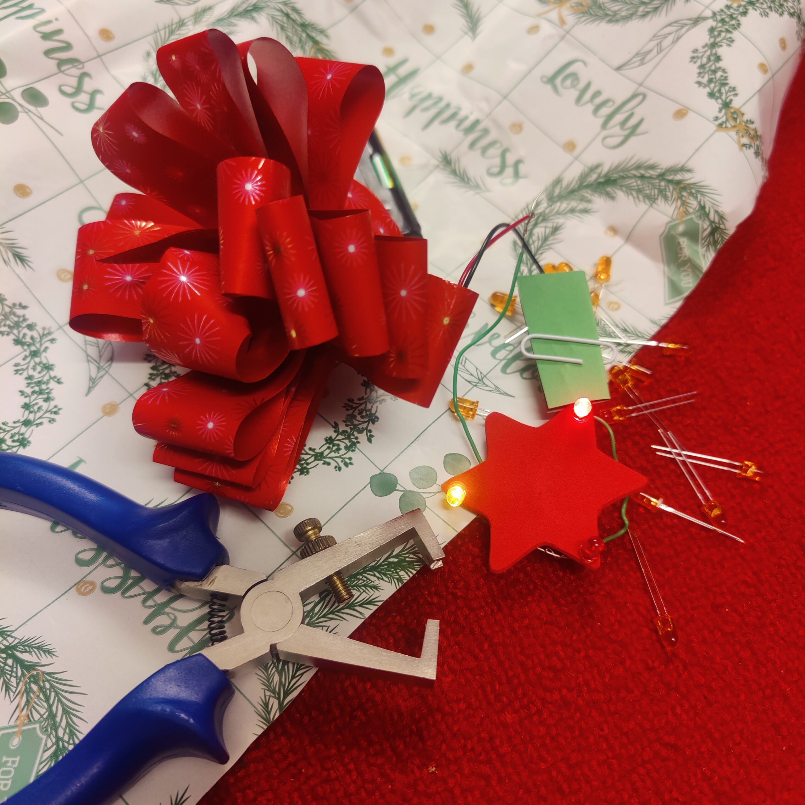 Joulukuun yleisötyöpaja: Jouluvalot